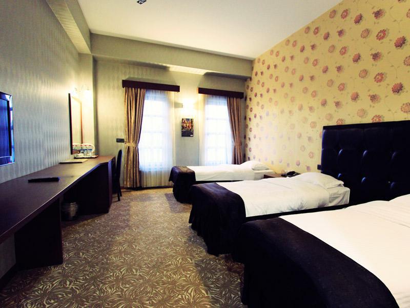 Highway Otel Elmalik   Exterior photo