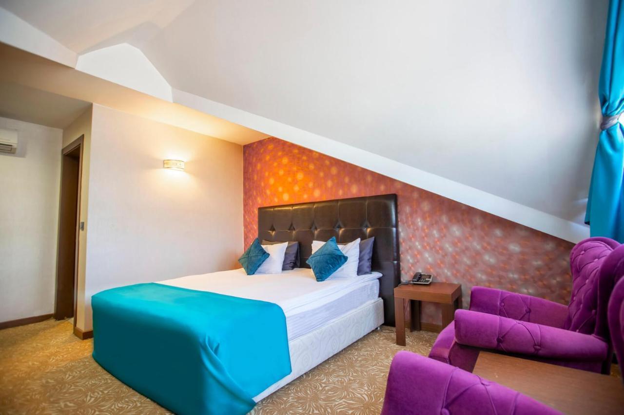 Highway Otel Elmalik   Exterior photo